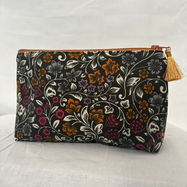 pochette-fourre-tout---florale-noir-moutarde