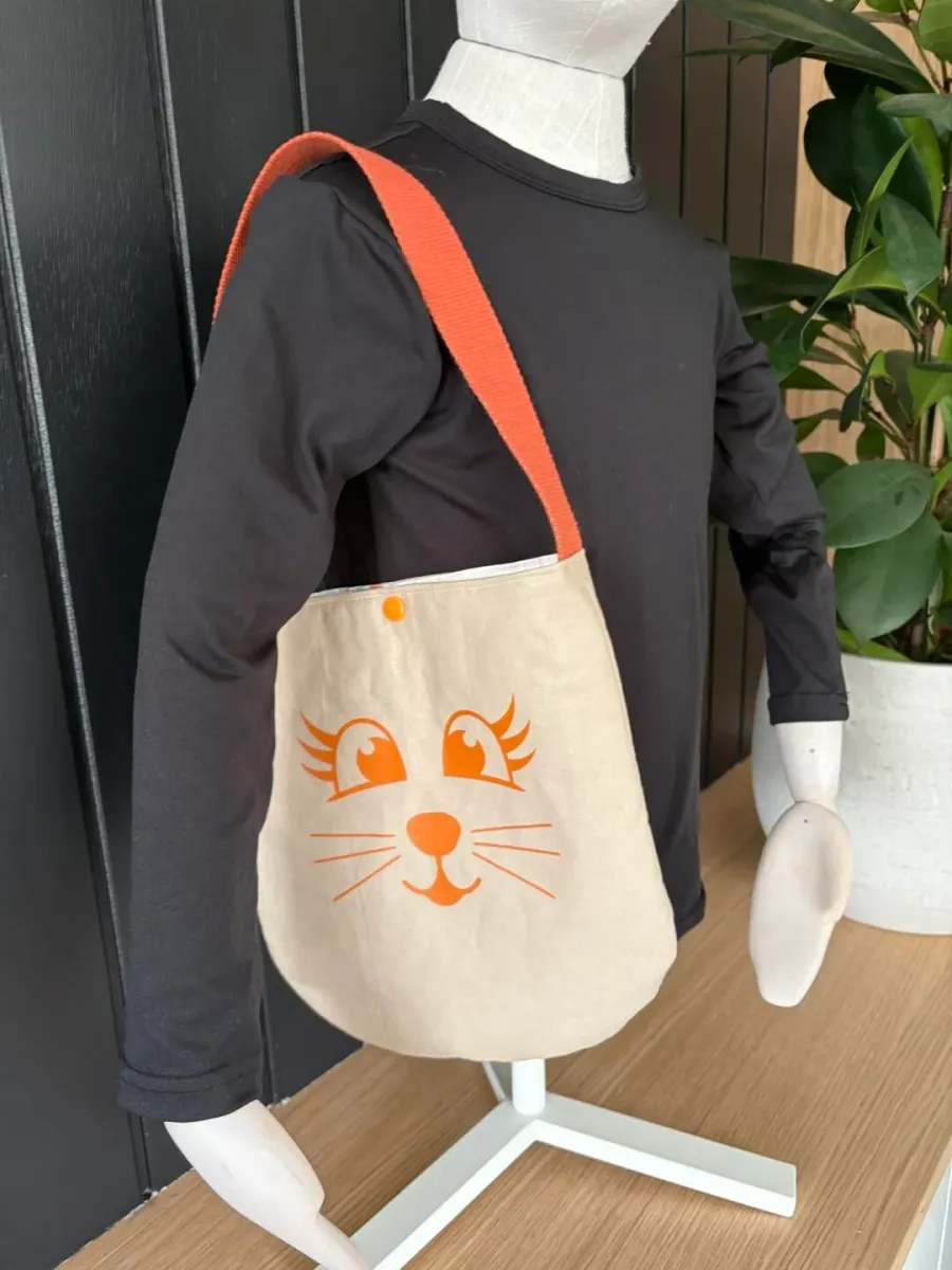 sac-besace-enfant-modele-court-tete-de-lapin-6e2f