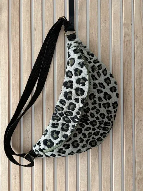 Sac banane taille standard - kaki / léopard | Pivoine et Coton